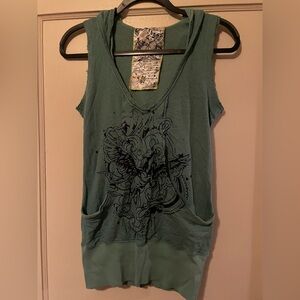 Scrapbook: Green Graphic Sleeveless Hoody